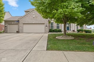11581 Ludlow Drive, Fishers, IN 46037