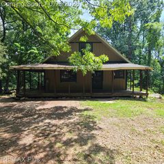 10120 Nimphie Road, Fenton, MI 48430