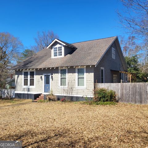 103 LaFayette Street, Valley, AL 36854