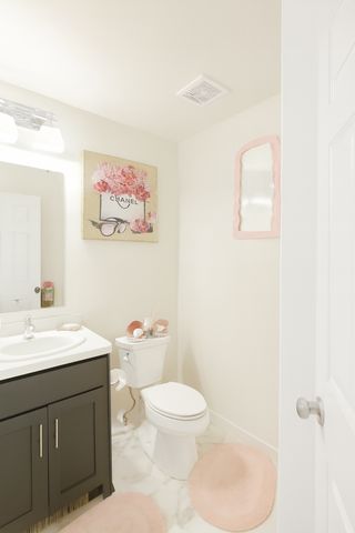 7015 Benji Lane, Horace, ND 58047