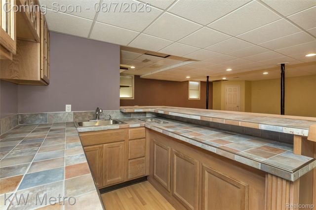 1496 Marina Pointe Boulevard, Orion Charter Township, MI 48362