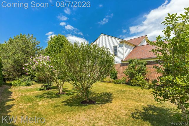 1496 Marina Pointe Boulevard, Orion Charter Township, MI 48362