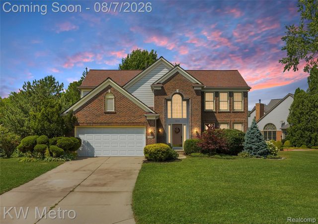 1496 Marina Pointe Boulevard, Orion Charter Township, MI 48362