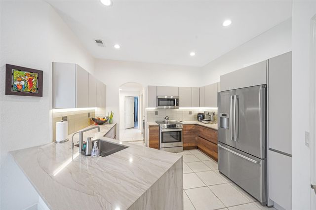 16778 NW 8th Street, Pembroke Pines, FL 33028