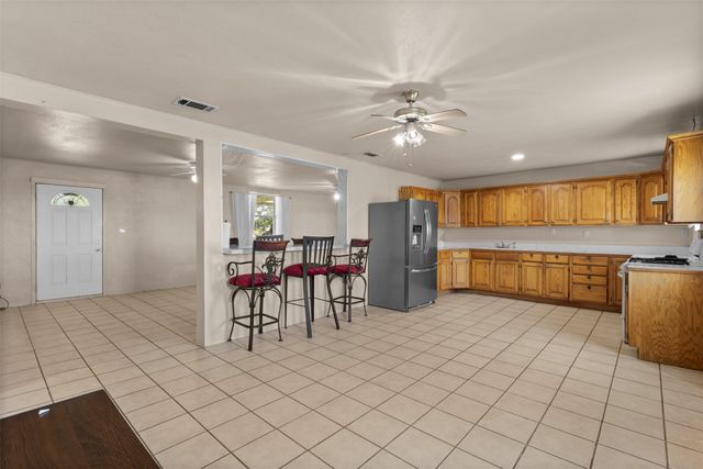 419 Pvt Rd 4215, Decatur, TX 76234