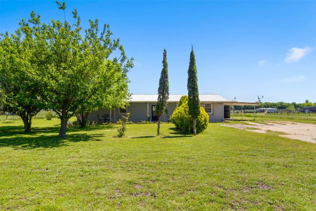 419 Pvt Rd 4215, Decatur, TX 76234