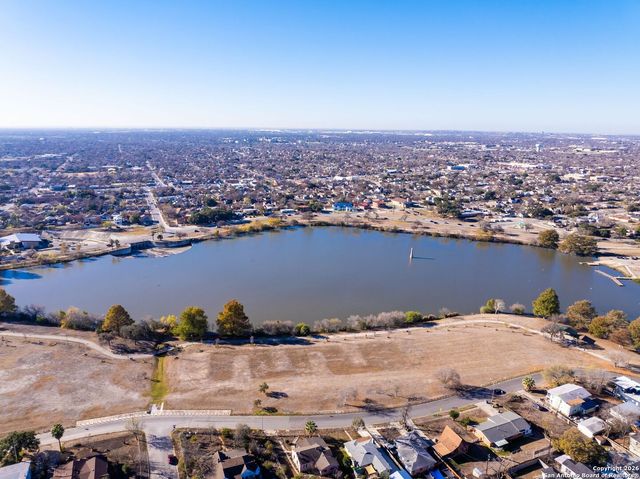 118 San Antonio Blvd, San Antonio, TX 78201