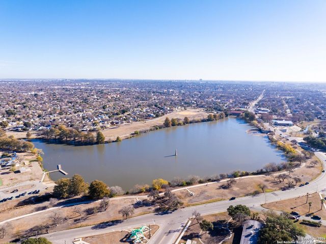 118 San Antonio Blvd, San Antonio, TX 78201