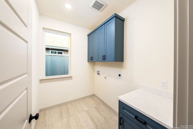 118 San Antonio Blvd, San Antonio, TX 78201