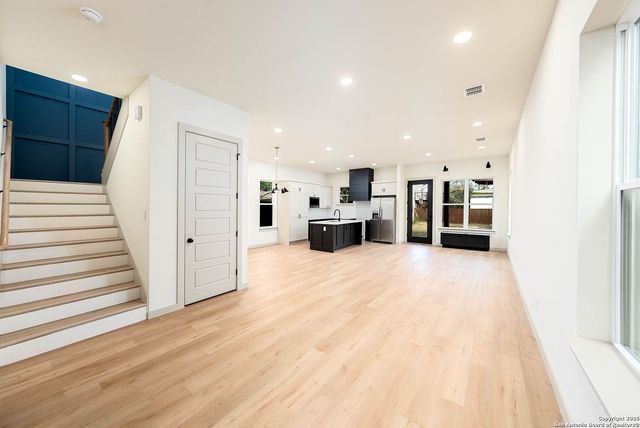 118 San Antonio Blvd, San Antonio, TX 78201