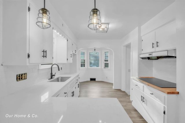 1737 Newberry Street, Saginaw, MI 48602