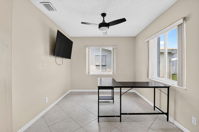 2116 SW 22ND Court, Boynton Beach, FL 33426