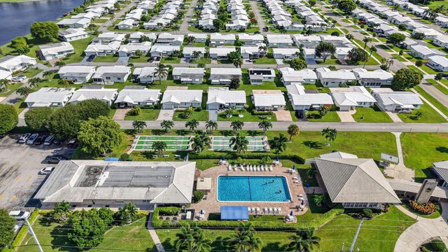 2116 SW 22ND Court, Boynton Beach, FL 33426