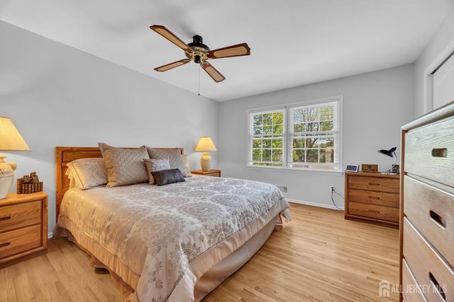 15 Everton Drive, East Brunswick, NJ 08816