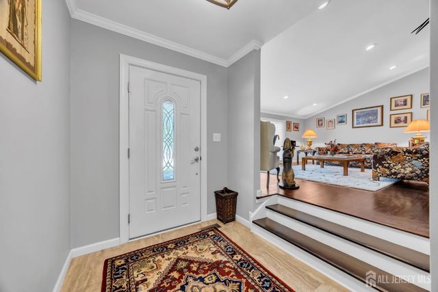 15 Everton Drive, East Brunswick, NJ 08816