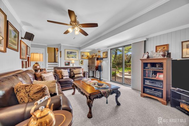 15 Everton Drive, East Brunswick, NJ 08816