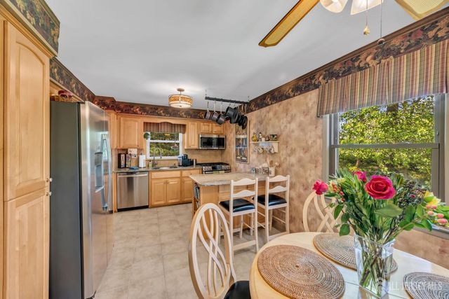 15 Everton Drive, East Brunswick, NJ 08816