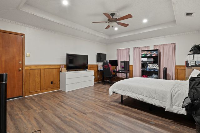 1400 Rusdell Drive, Irving, TX 75060