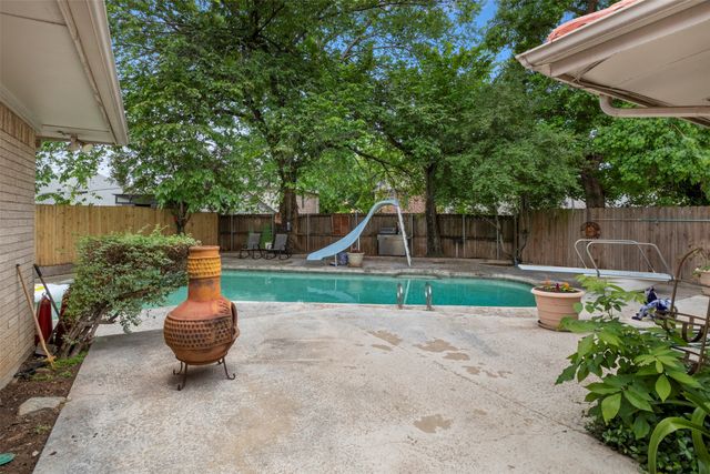1400 Rusdell Drive, Irving, TX 75060