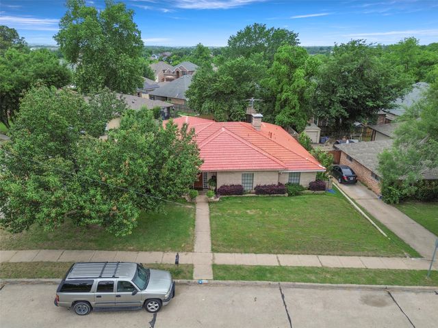 1400 Rusdell Drive, Irving, TX 75060