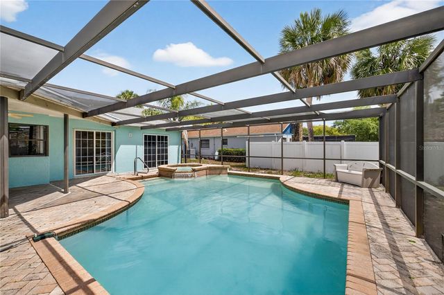 7226 BRAMBLEWOOD DRIVE, Port Richey, FL 34668