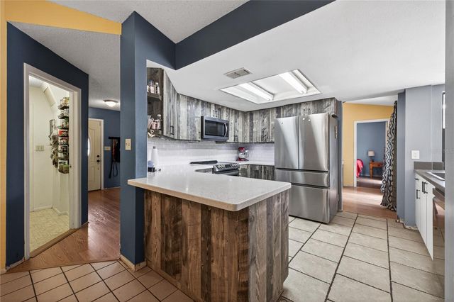 7226 BRAMBLEWOOD DRIVE, Port Richey, FL 34668