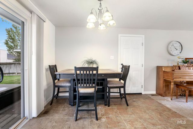 1260 Blake Street N, Twin Falls, ID 83301