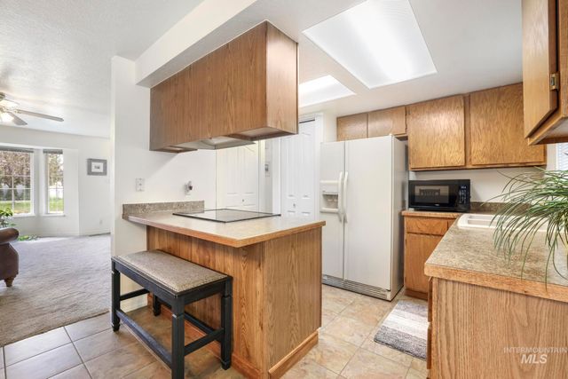 1260 Blake Street N, Twin Falls, ID 83301