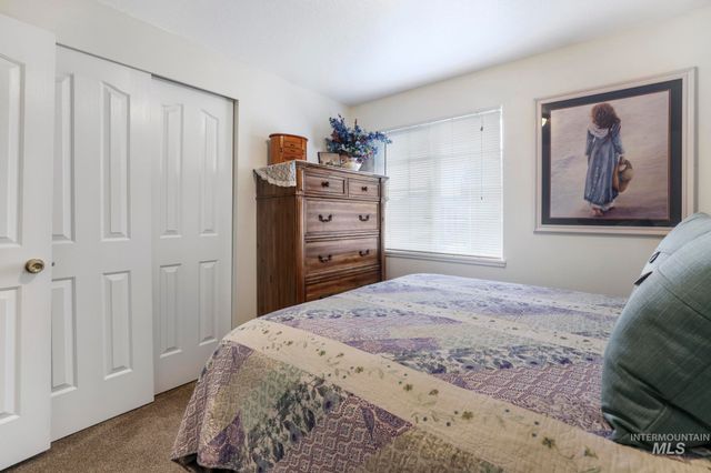 1260 Blake Street N, Twin Falls, ID 83301