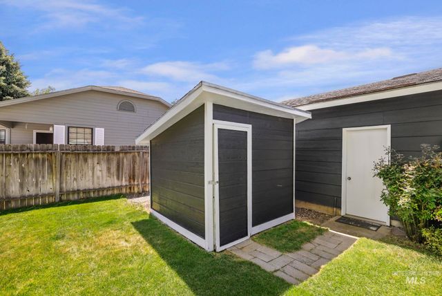1260 Blake Street N, Twin Falls, ID 83301