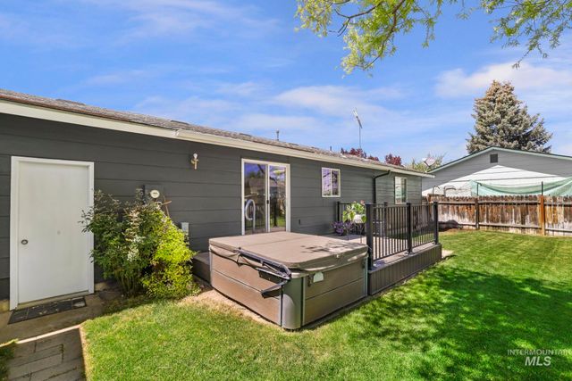 1260 Blake Street N, Twin Falls, ID 83301