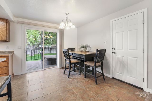 1260 Blake Street N, Twin Falls, ID 83301