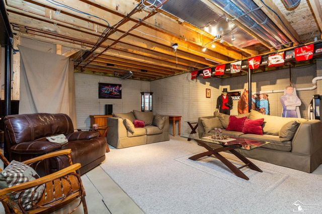 4035 Stone Post Road, Berlin Twp, MI 48166