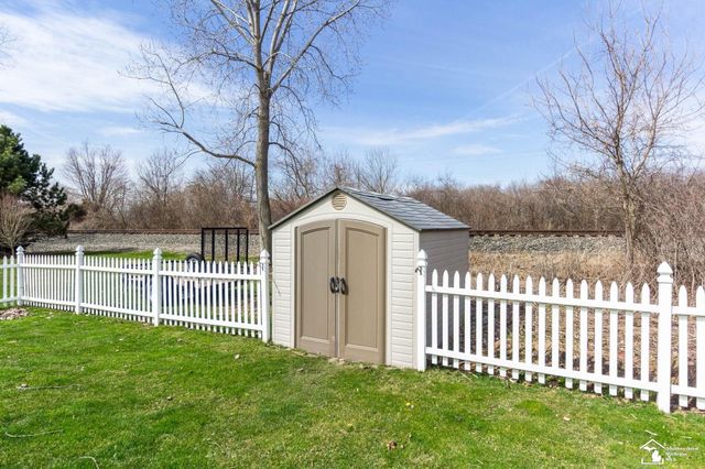 4035 Stone Post Road, Berlin Twp, MI 48166