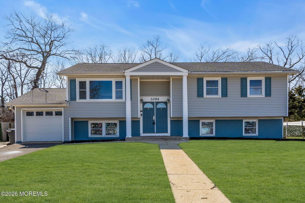 1094 June Court, Toms River, NJ 08753