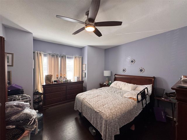 3100 Walnut Bend Lane 201, Houston, TX 77042