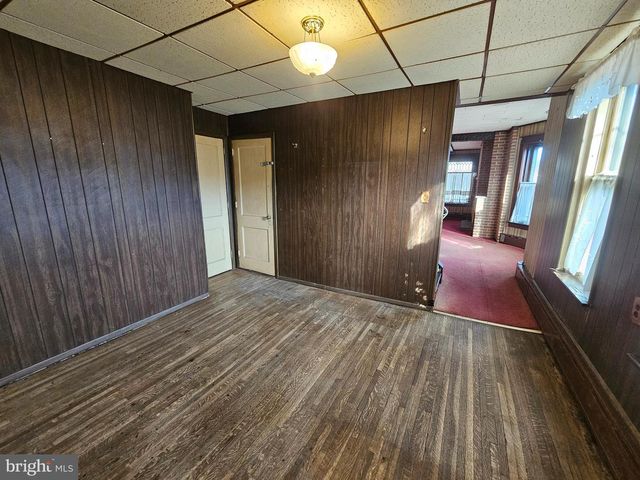 28 N CHURCH ST, Mohnton, PA 19540