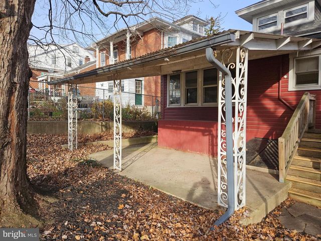 28 N CHURCH ST, Mohnton, PA 19540