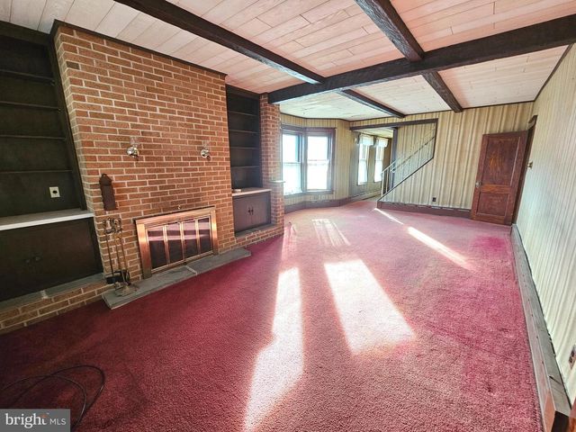 28 N CHURCH ST, Mohnton, PA 19540