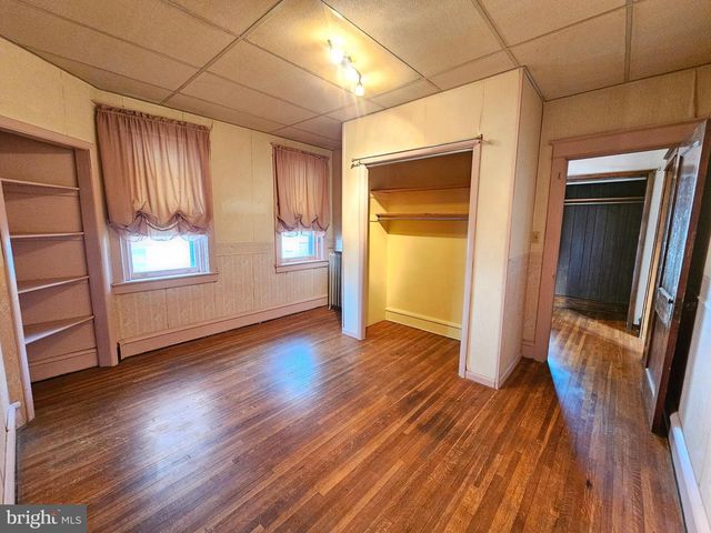 28 N CHURCH ST, Mohnton, PA 19540