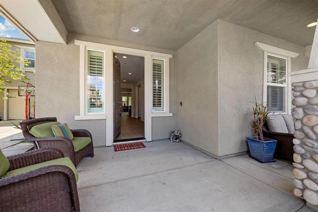 712 N Pergola Ct, Mountain House, CA 95391