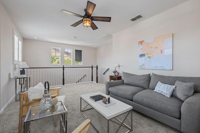 712 N Pergola Ct, Mountain House, CA 95391