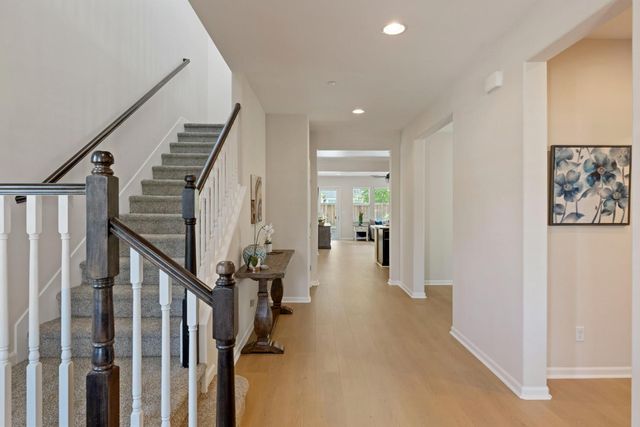 712 N Pergola Ct, Mountain House, CA 95391