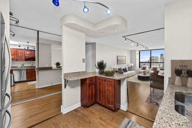 405 N Wabash Avenue 4702, Chicago, IL 60611