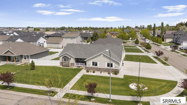 660 Regency Lane, Idaho Falls, ID 83402