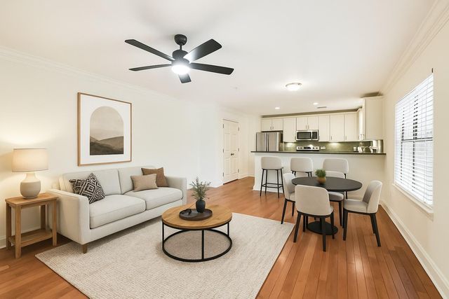 1342 Rutland Street 212, Houston, TX 77008