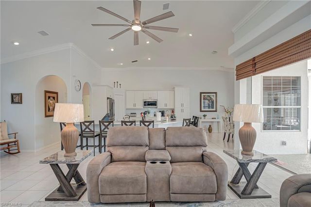 2540 SW 30th ST, Cape Coral, FL 33914