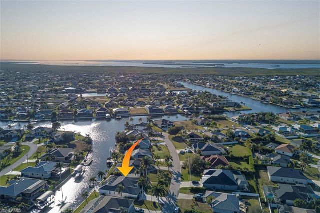 2540 SW 30th ST, Cape Coral, FL 33914