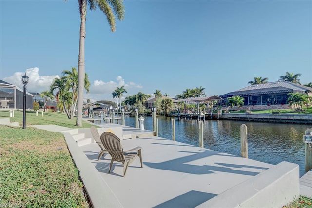 2540 SW 30th ST, Cape Coral, FL 33914