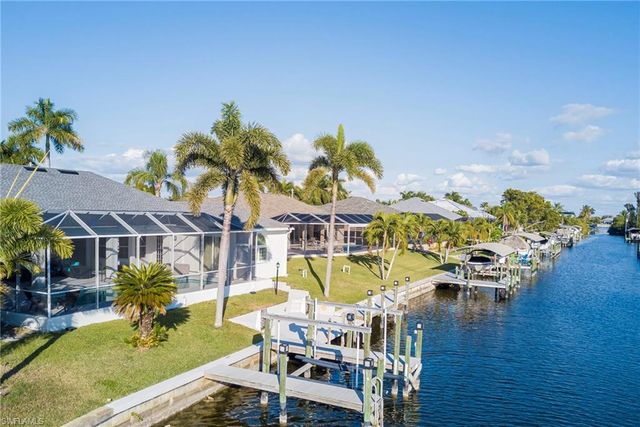 2540 SW 30th ST, Cape Coral, FL 33914